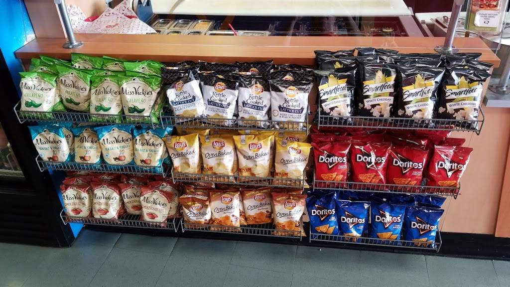 Quiznos | restaurant | 1855 Barataria Blvd Ste C1, Marrero, LA 70072, USA | 5043400887 OR +1 504-340-0887