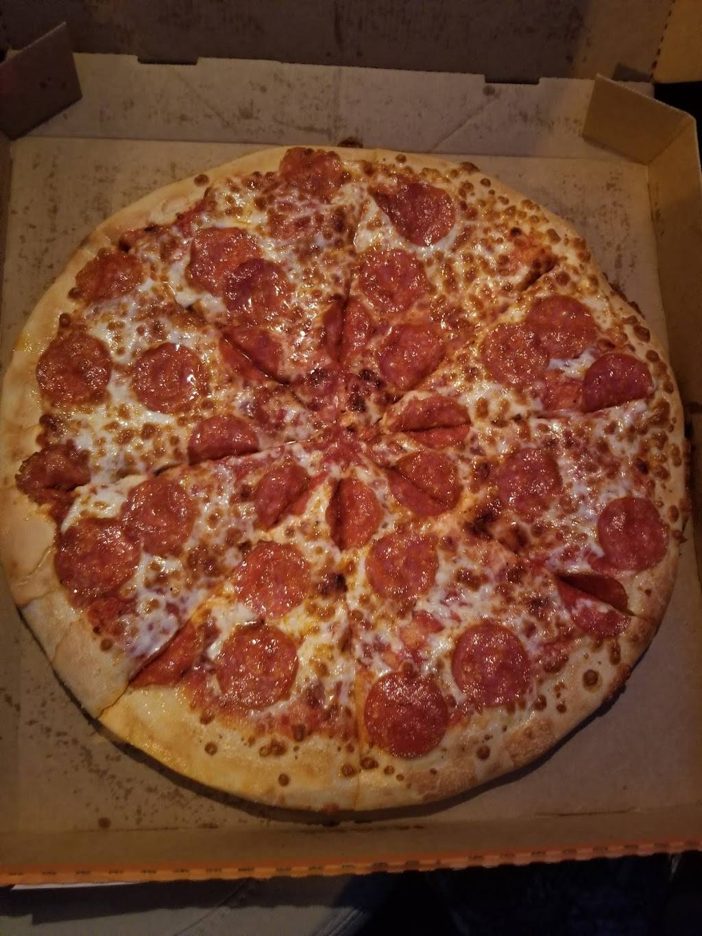Little Caesars Pizza | meal takeaway | 702 N Lake Ave, Pasadena, CA 91104, USA | 6262196365 OR +1 626-219-6365