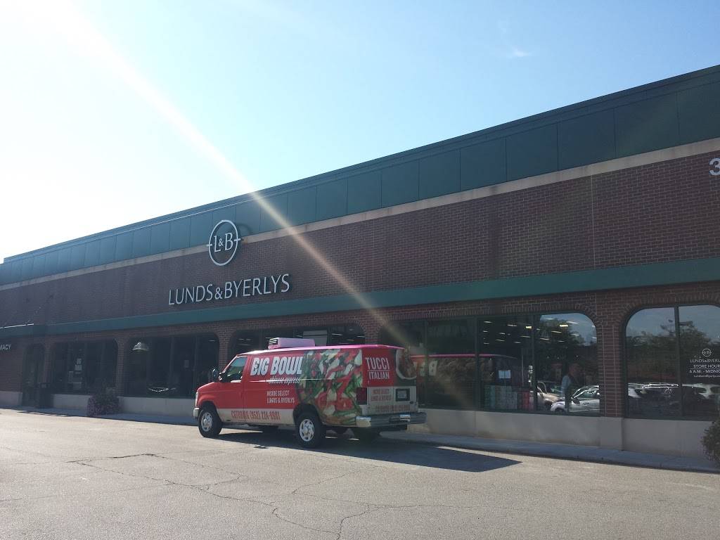 Lunds & Byerlys 50th Street Edina | meal takeaway | 3945 W 50th St, Edina, MN 55424, USA | 9529266833 OR +1 952-926-6833