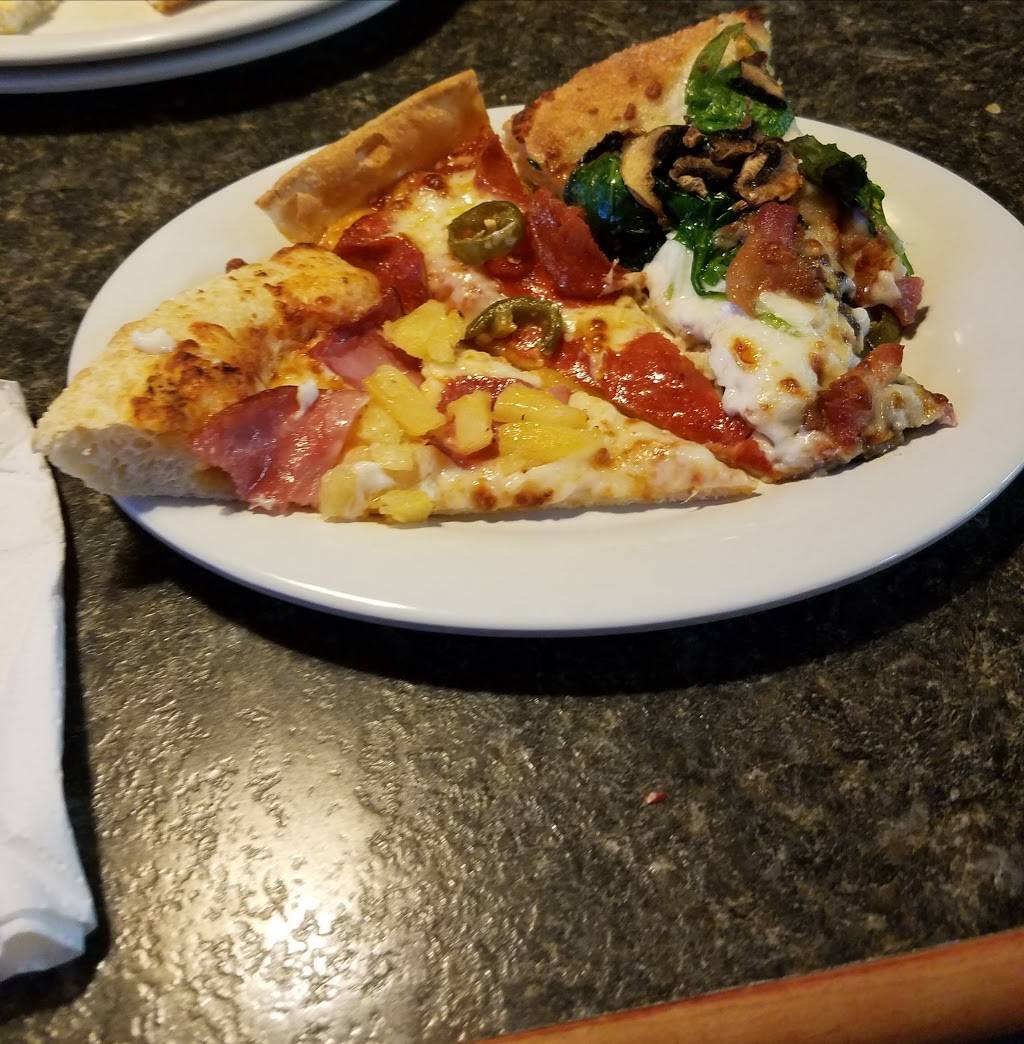 Pizza Hut | restaurant | 6630 San Pedro Ave, San Antonio, TX 78216, USA | 2108261181 OR +1 210-826-1181