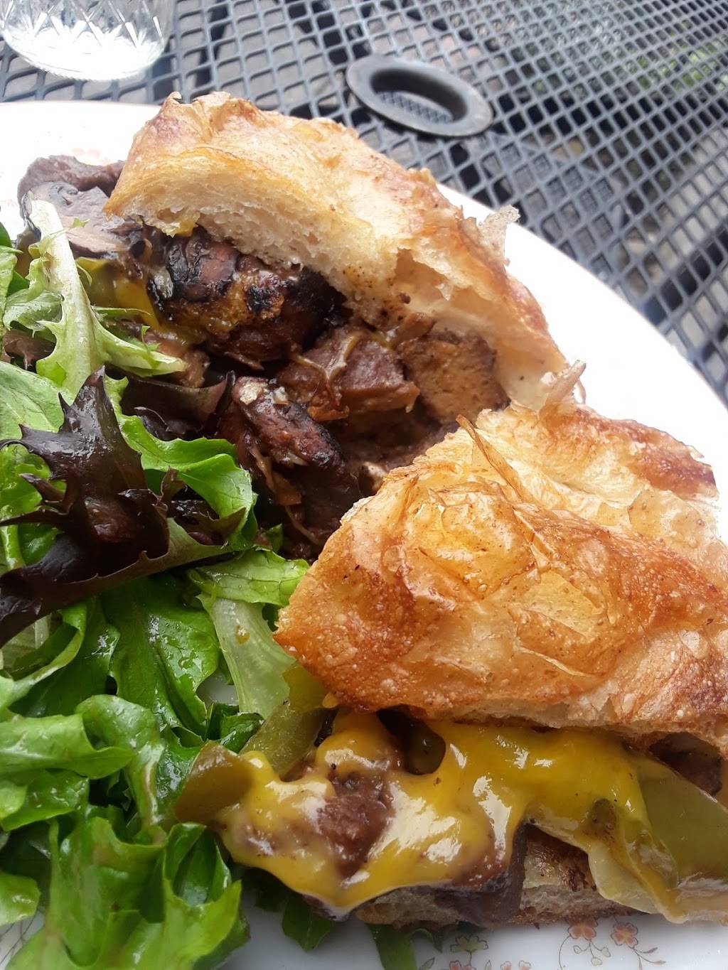 The Red Fern | restaurant | 283 Oxford St, Rochester, NY 14607, USA | 5855637633 OR +1 585-563-7633