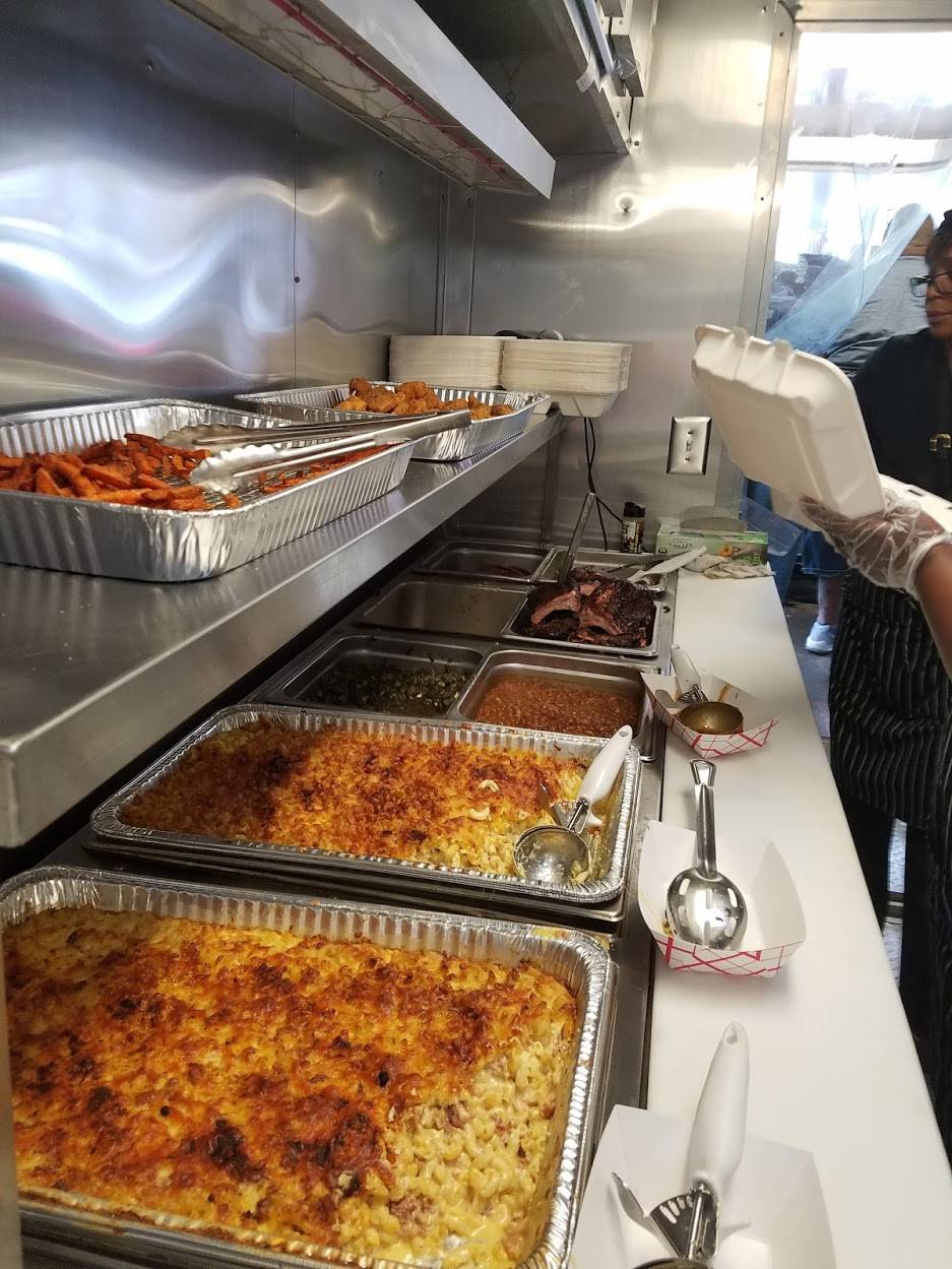 Boston Barbecue | restaurant | 160 Winthrop Ave, Lawrence, MA 01843, USA | 9784069715 OR +1 978-406-9715