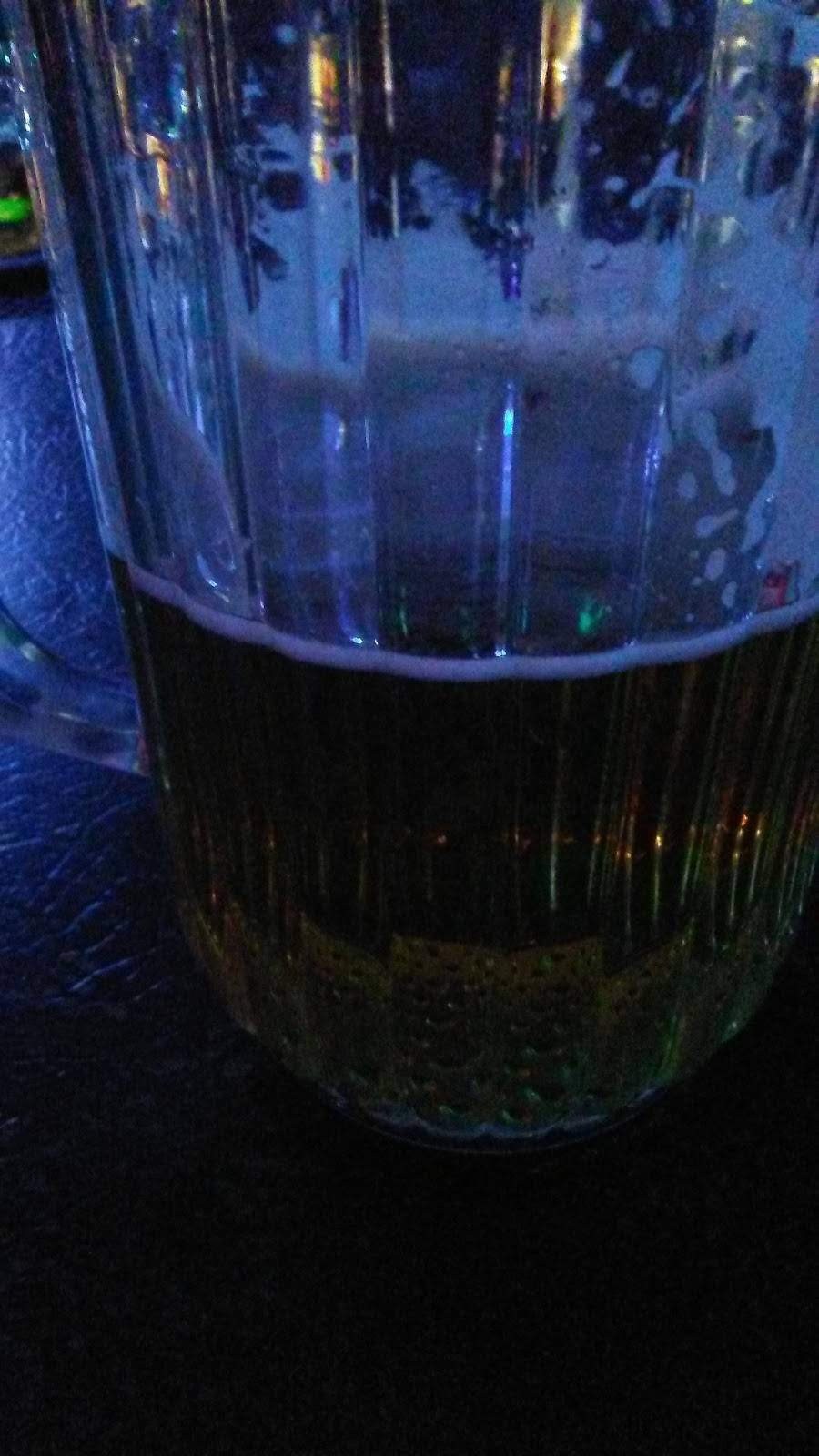 The Dive - Bar & Kitchen | restaurant | 5801 S Palo Verde Rd, Tucson, AZ 85706, USA | 5203674649 OR +1 520-367-4649