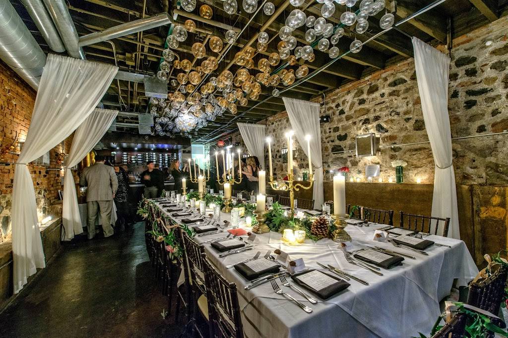 Vinology Restaurant & Event Space | restaurant | 110 S Main St, Ann Arbor, MI 48104, USA | 7342229841 OR +1 734-222-9841