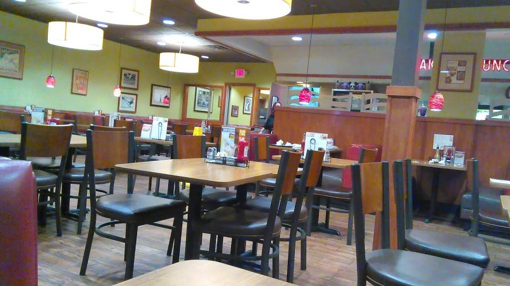 Dennys | restaurant | 2008 N Mulberry St, Elizabethtown, KY 42701, USA | 2707654164 OR +1 270-765-4164