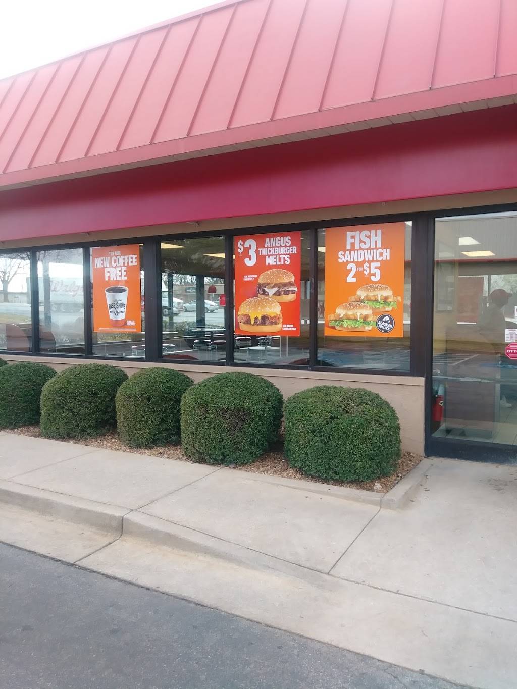 Hardees | restaurant | 2101 Flat Shoals Rd SE, Conyers, GA 30013, USA | 7708609994 OR +1 770-860-9994