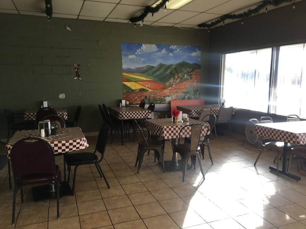 Pepes Molino | restaurant | 1439 W Hutchins Pl, San Antonio, TX 78221, USA | 2109276805 OR +1 210-927-6805