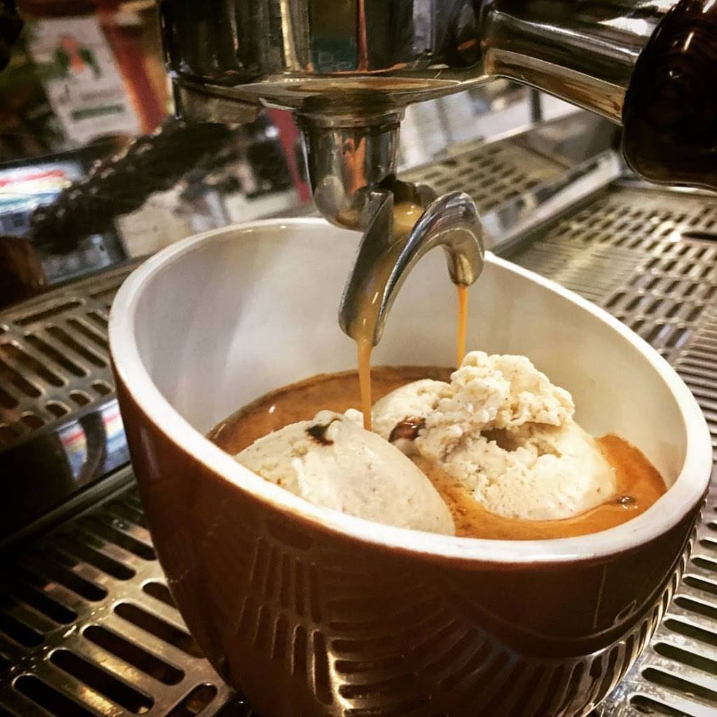 Dojo Gelato | cafe | 137 W Elder St, Cincinnati, OH 45202, USA | 5133289000 OR +1 513-328-9000