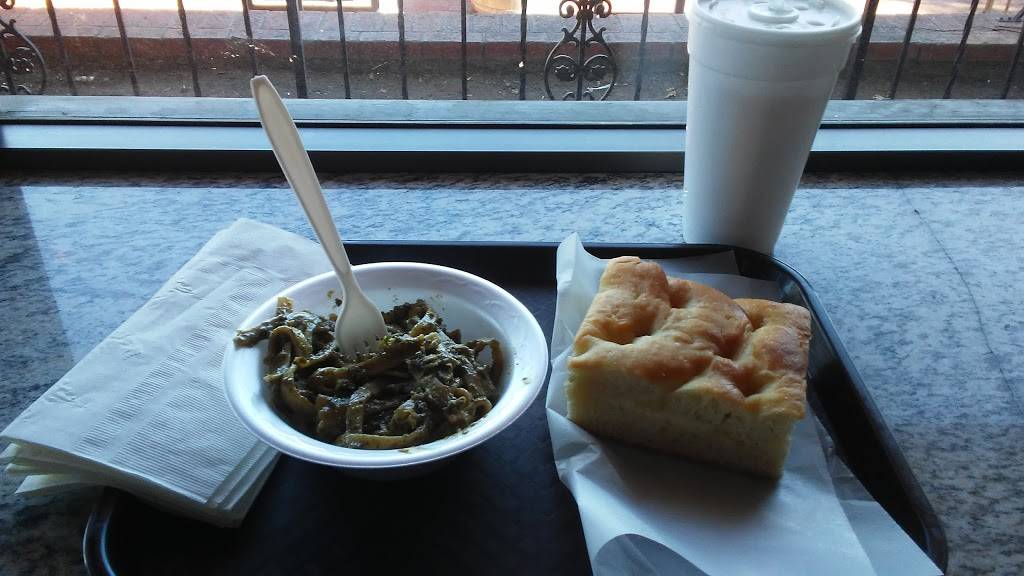 De Vincis Delicatessen | meal takeaway | 7925 Thornton Rd, Stockton, CA 95209, USA | 2094741156 OR +1 209-474-1156