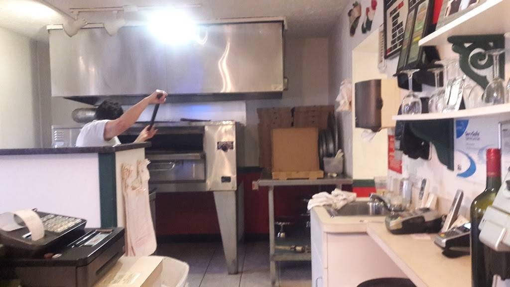 Pizza Bella | restaurant | 4590 Pine Island Rd, Matlacha, FL 33993, USA | 2392834668 OR +1 239-283-4668