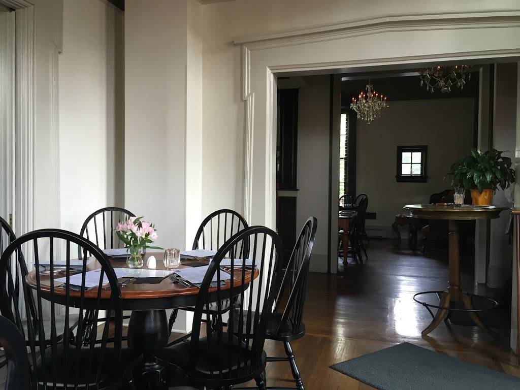 The Patten House Restaurant | restaurant | 124 S 2nd St, Geneva, IL 60134, USA | 6304925040 OR +1 630-492-5040