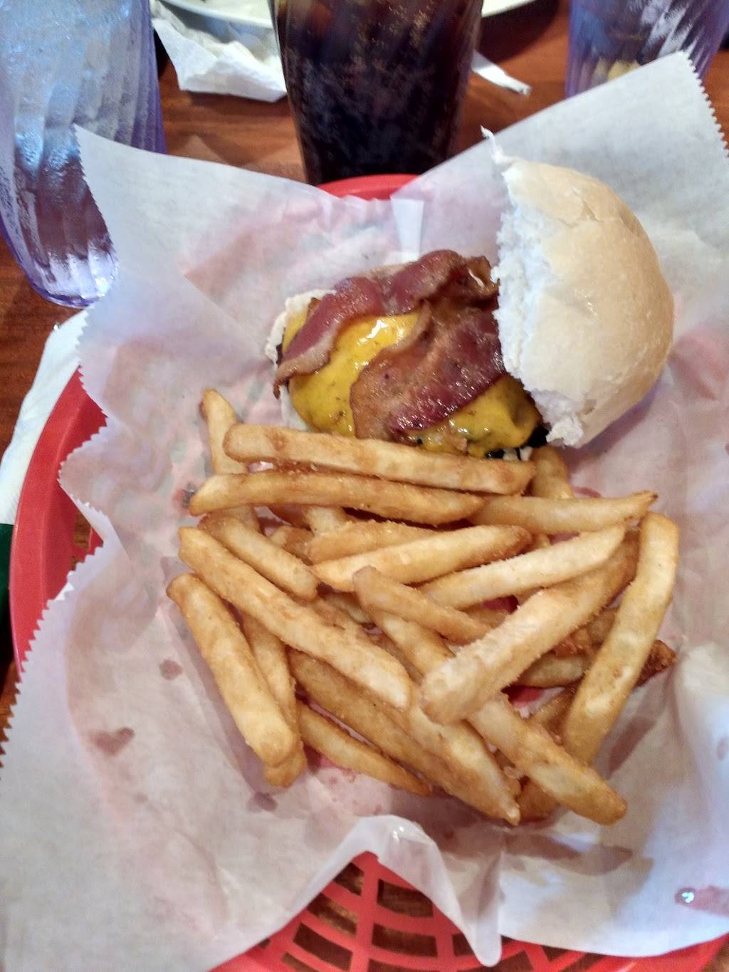 Crabby Pig | restaurant | 13 Canal St, Cumberland, MD 21502, USA | 3017247472 OR +1 301-724-7472