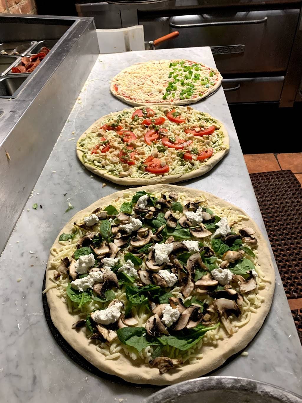 Pasha Pizza | restaurant | 665 Classon Ave, Brooklyn, NY 11238, USA | 3474350666 OR +1 347-435-0666