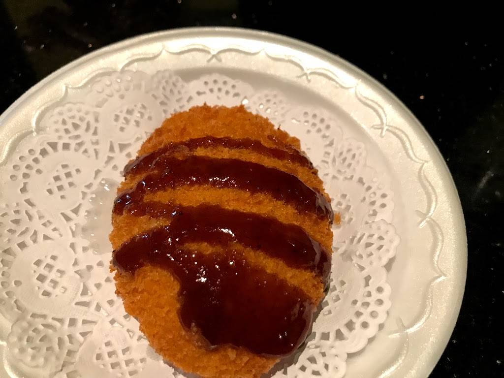 Yogis Grill | restaurant | 2043 S Ellsworth Rd #104, Mesa, AZ 85209, USA | 4803801213 OR +1 480-380-1213