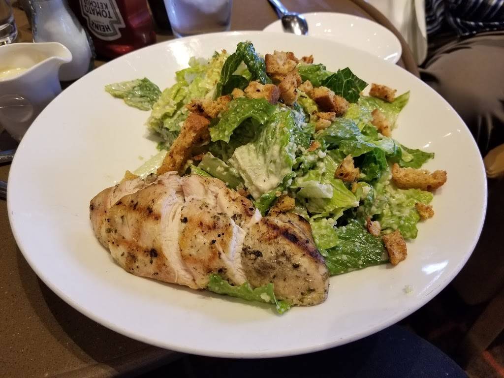 Marina Kitchen | restaurant | 333 W Harbor Dr, San Diego, CA 92101, USA | 6192341500 OR +1 619-234-1500