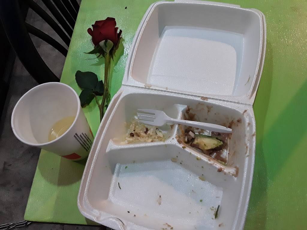 Mama Tacos | restaurant | 700 San Pedro St unit 101, Los Angeles, CA 90014, USA | 2139358377 OR +1 213-935-8377