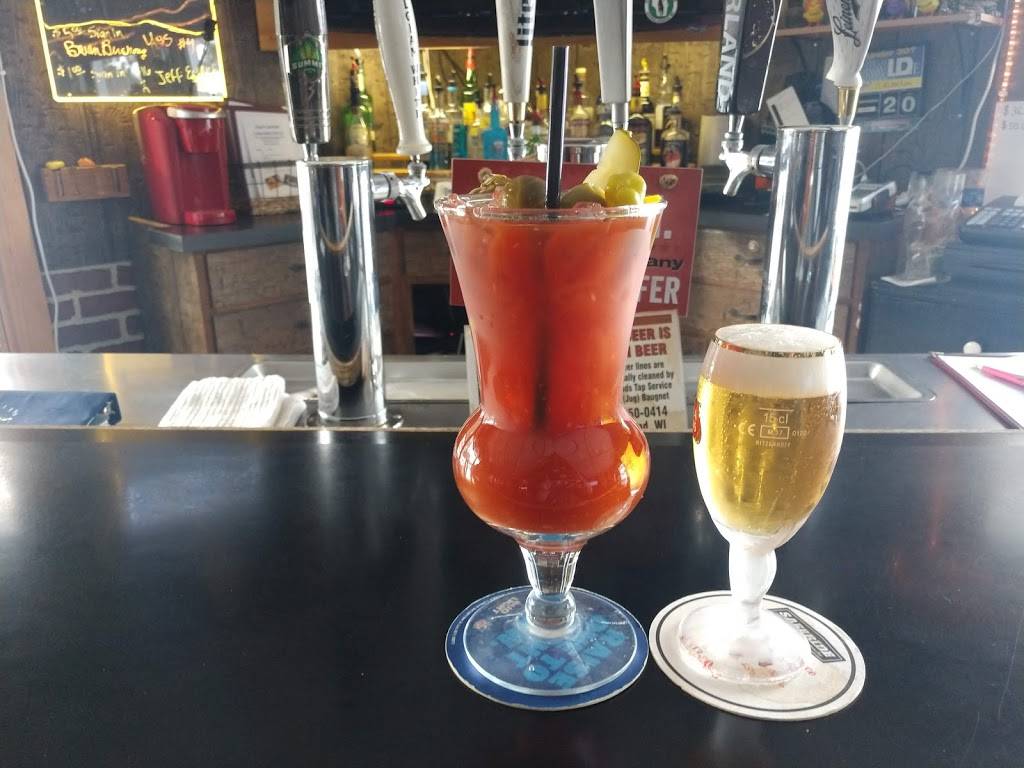 Dawns Lakeside Bar | restaurant | 4068 County P, Rhinelander, WI 54501, USA | 7154200468 OR +1 715-420-0468