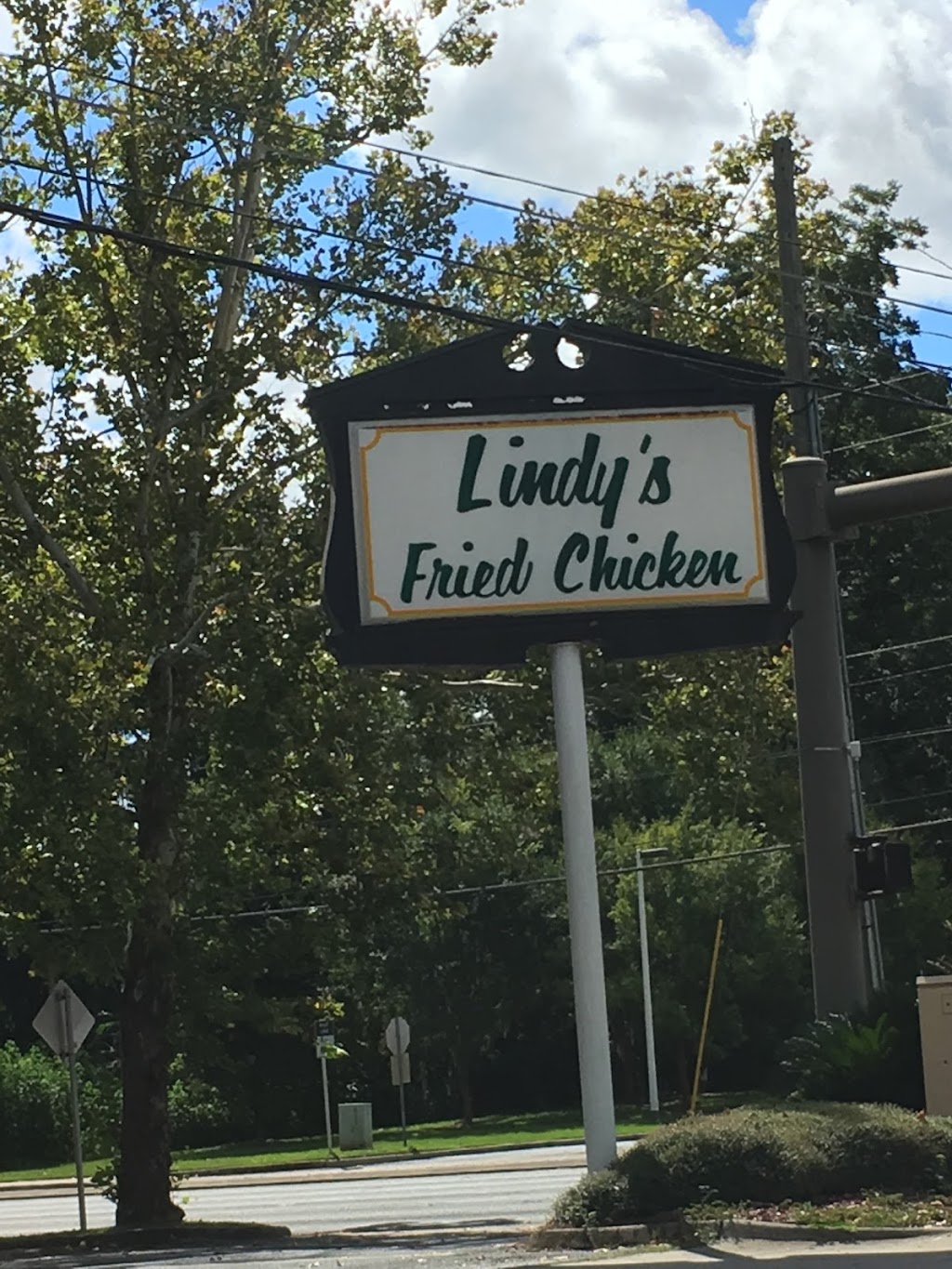 Lindys Fried Chicken Inc | restaurant | 2785 S Monroe St, Tallahassee, FL 32301, USA | 8508786700 OR +1 850-878-6700