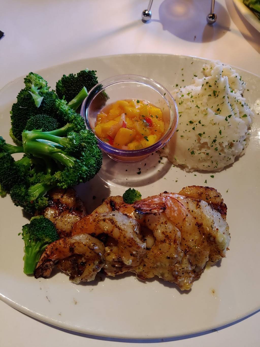 Bonefish Grill | restaurant | 3237 SW 35th Blvd, Gainesville, FL 32608, USA | 3523778383 OR +1 352-377-8383