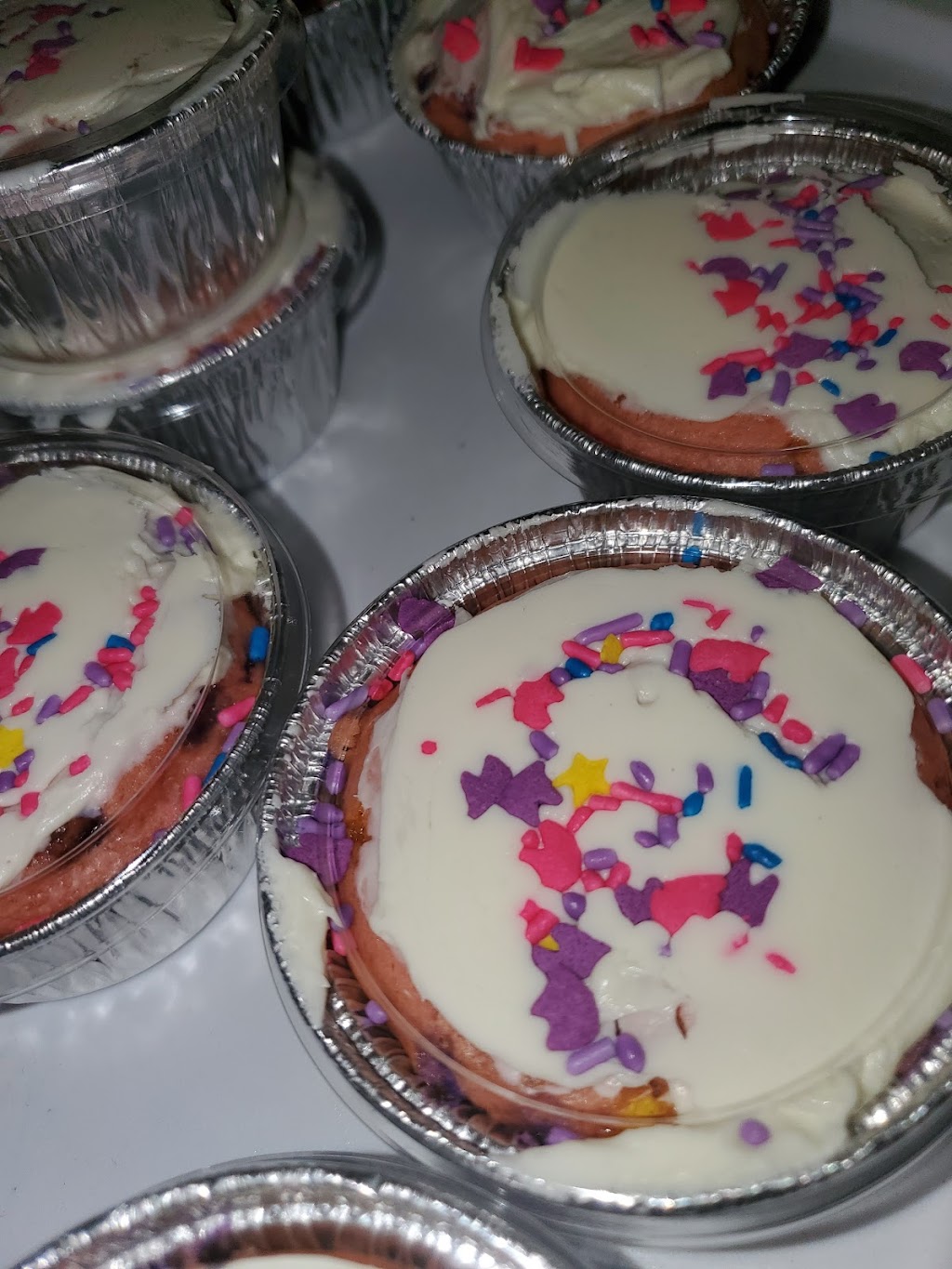 Sunflowers Space Cakes | restaurant | 323 N 52nd St, Philadelphia, PA 19139, USA | 2679007919 OR +1 267-900-7919