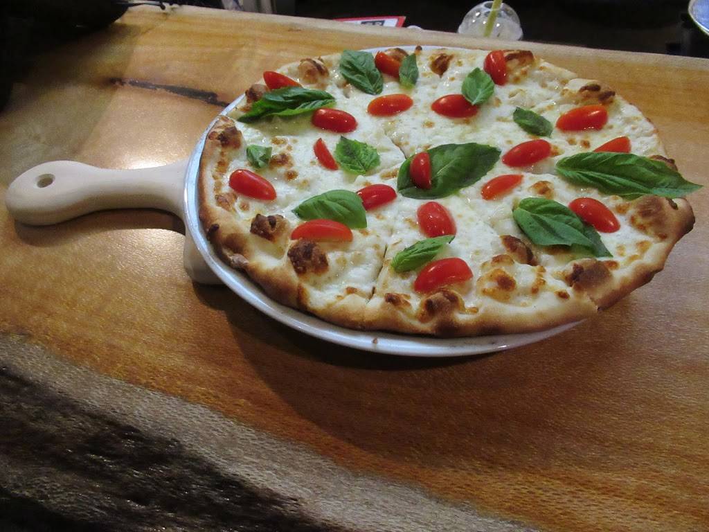 I Love Pizza Miami Beach | meal delivery | 7105 Collins Ave, Miami Beach, FL 33141, USA | 7864748248 OR +1 786-474-8248