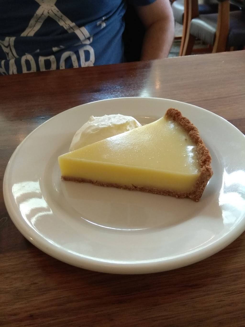 Ristorante Avanti | restaurant | 1917 Mission St, Santa Cruz, CA 95060, USA | 8314270135 OR +1 831-427-0135