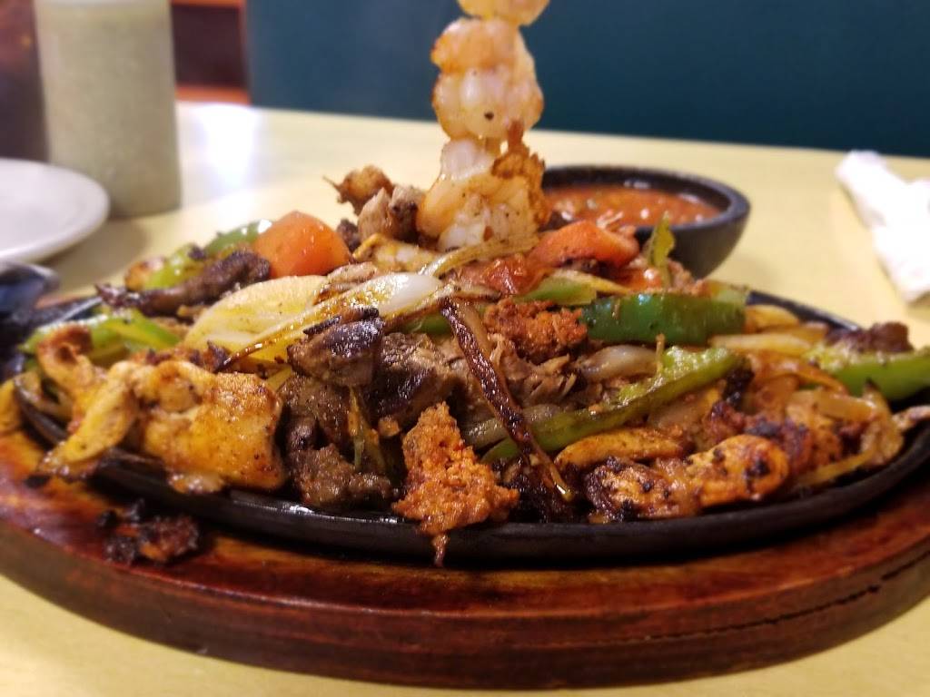 El Molcajete Restaurante | restaurant | 1204 Mt Gallant Rd, Rock Hill, SC 29732, USA | 8033240106 OR +1 803-324-0106