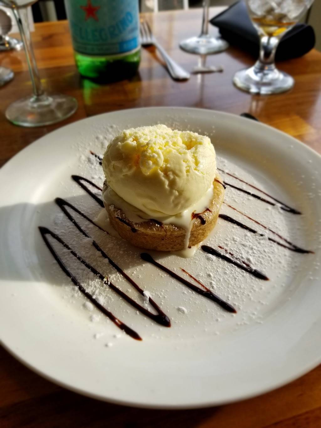 Chef Luis Restaurant | restaurant | 129 Elm St, New Canaan, CT 06840, USA | 2039725847 OR +1 203-972-5847