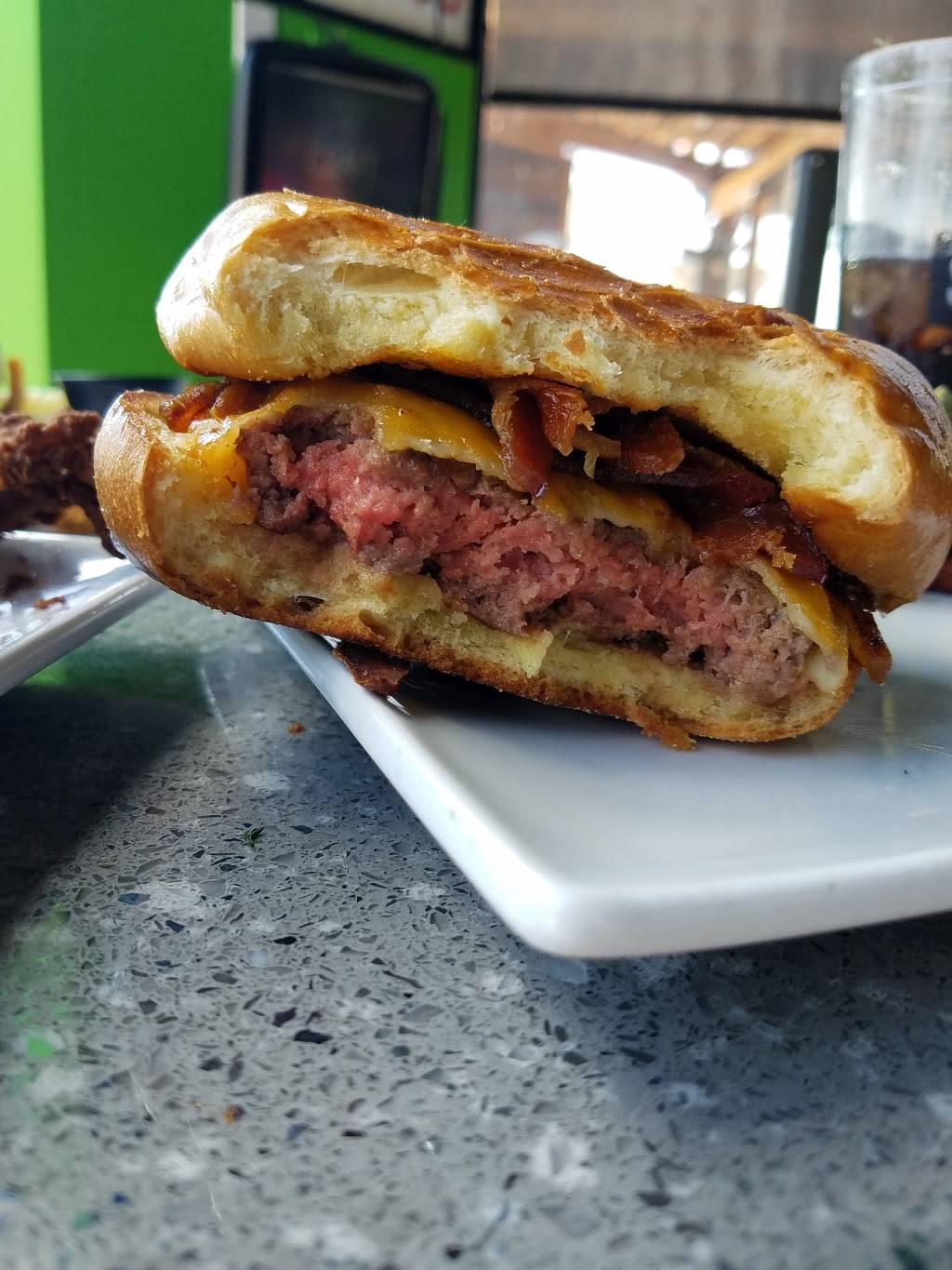 Drunken Donkey Craft Bar & Scratch Kitchen | restaurant | 4897 TX-121, The Colony, TX 75056, USA | 9722945676 OR +1 972-294-5676