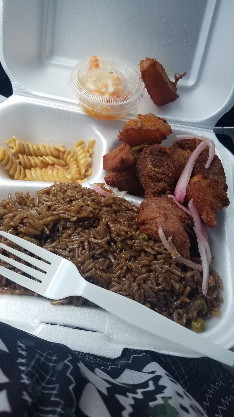 Le Gourmet Caribbean Cuisine | restaurant | 11010 Wiles Rd, Coral Springs, FL 33076, USA | 9545100424 OR +1 954-510-0424