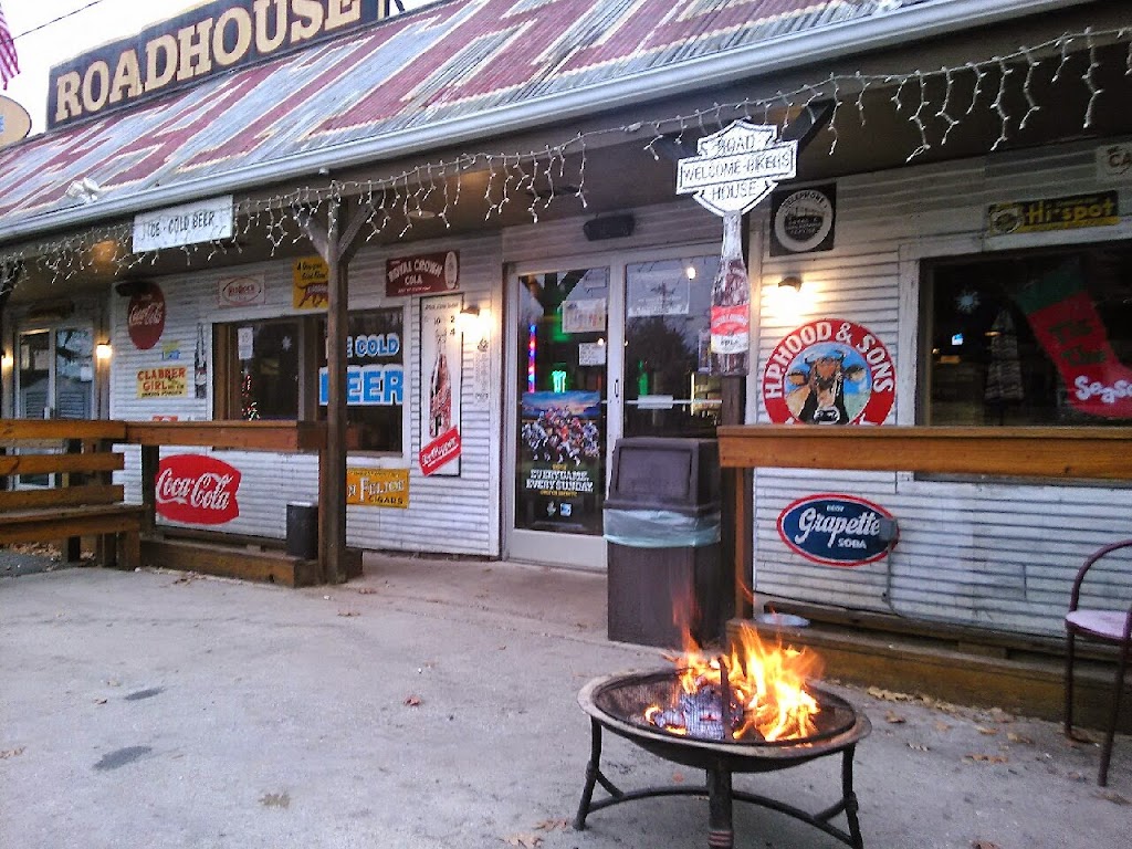 Horsefeathers Roadhouse | night club | 3746 Mt Pleasant Rd, Sherrills Ford, NC 28673, USA | 7049660192 OR +1 704-966-0192