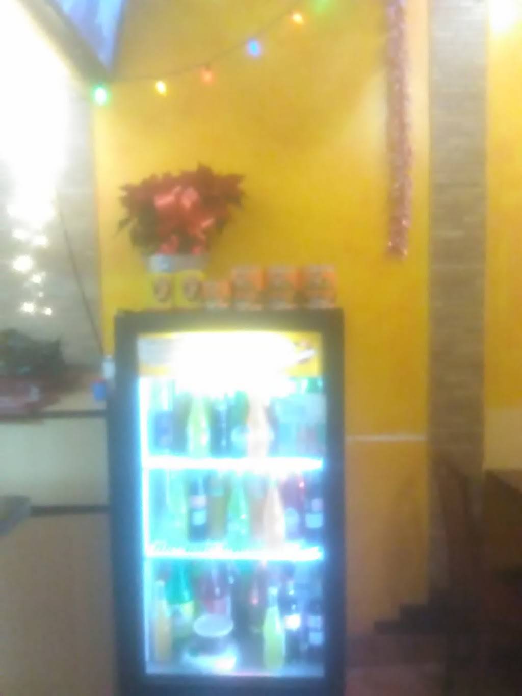 La Fiesta | restaurant | 3789 Broadway, New York, NY 10032, USA | 2122812886 OR +1 212-281-2886