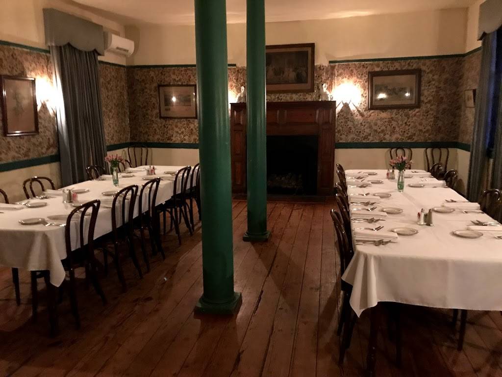 Half-Way House Restaurant | restaurant | 10301 Jefferson Davis Hwy, North Chesterfield, VA 23237, USA | 8042751760 OR +1 804-275-1760