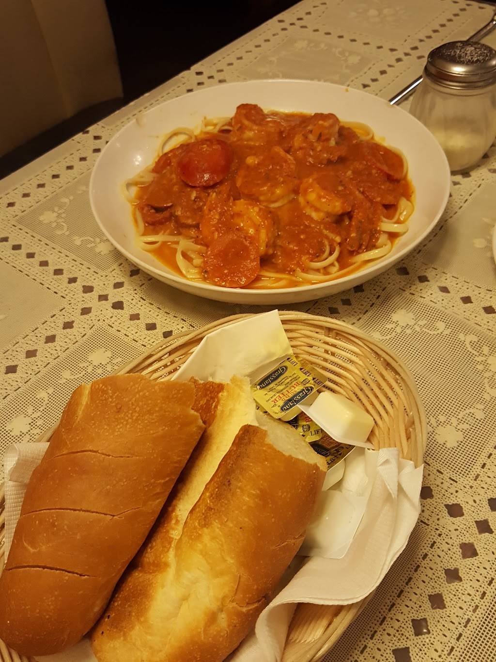 Rosa Mina Italian Restaurant | meal takeaway | 384 E Main St, Ansonia, CT 06401, USA | 2035165523 OR +1 203-516-5523