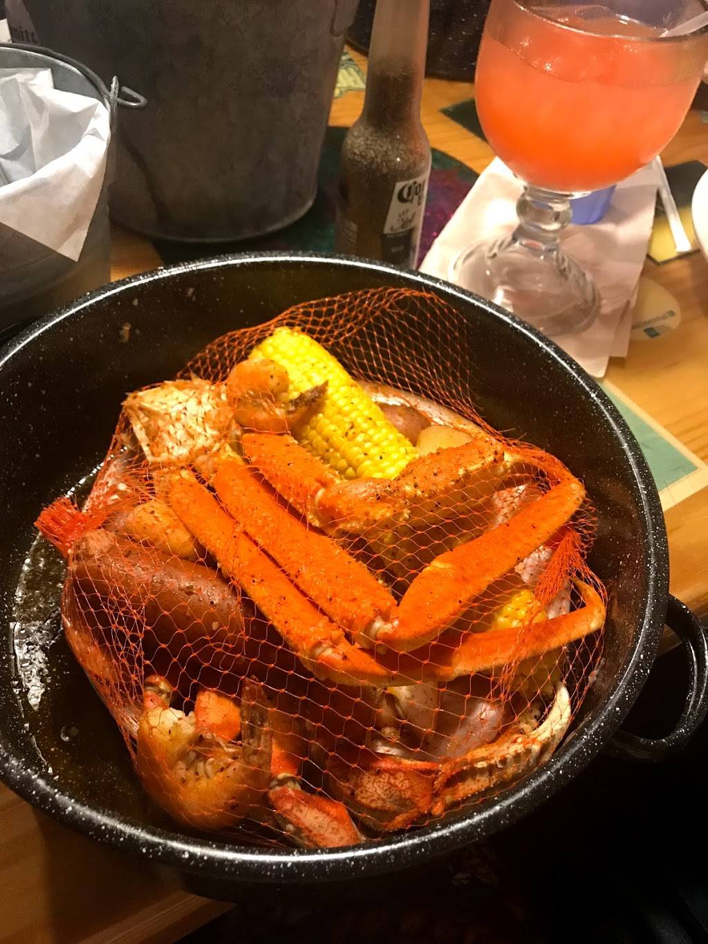 Joes Crab Shack | restaurant | 6 Beach Blvd, Jacksonville Beach, FL 32250, USA | 9042496160 OR +1 904-249-6160