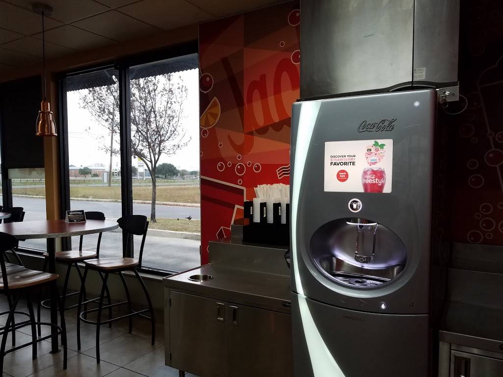 Jack in the Box | restaurant | 506 New Valley Hi Dr, San Antonio, TX 78227, USA | 2106735582 OR +1 210-673-5582