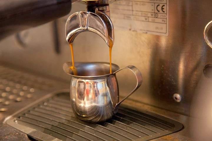 Cafe Alkimia | cafe | Gilman, 3400 N Charles St, Baltimore, MD 21218, USA | 4103384757 OR +1 410-338-4757