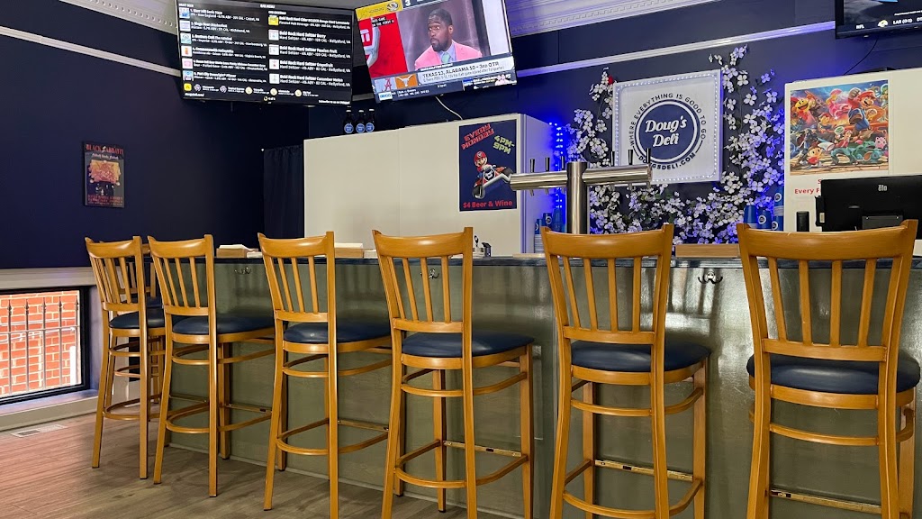 Dougs Deli & Tap Room | restaurant | 9366 Main St, Manassas, VA 20110, USA | 5717193927 OR +1 571-719-3927