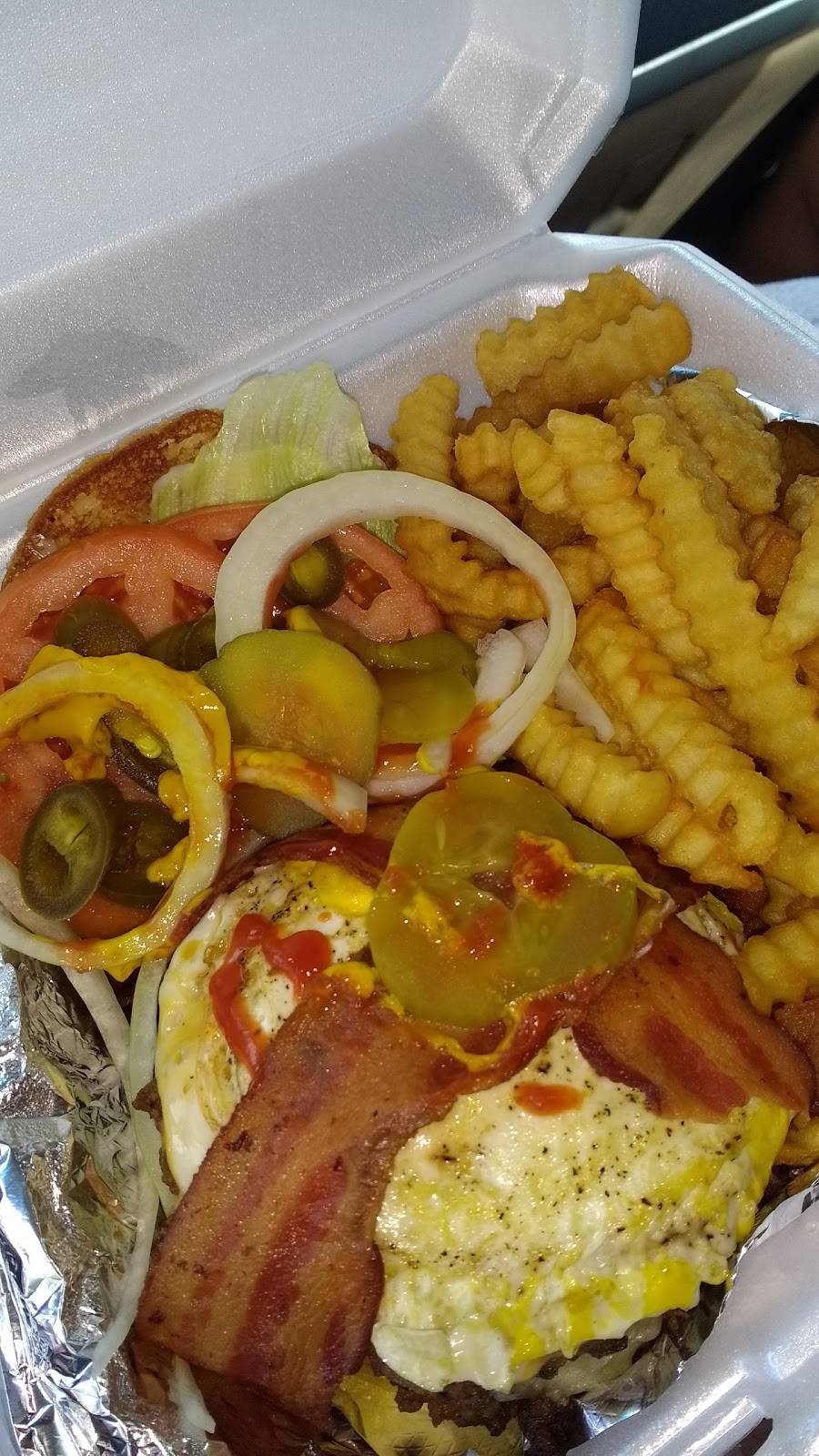 T&T Diner | restaurant | 2234 Green Bay Rd, North Chicago, IL 60064, USA | 2246373572 OR +1 224-637-3572