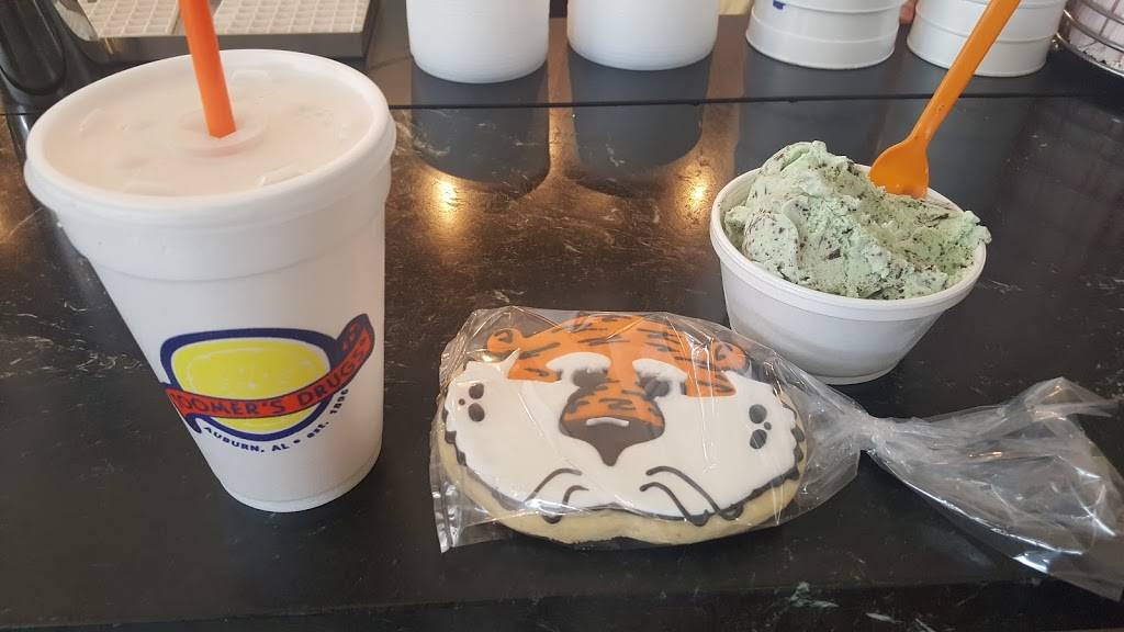 Toomers Drugs | restaurant | 100 N College St, Auburn, AL 36830, USA | 3348873488 OR +1 334-887-3488