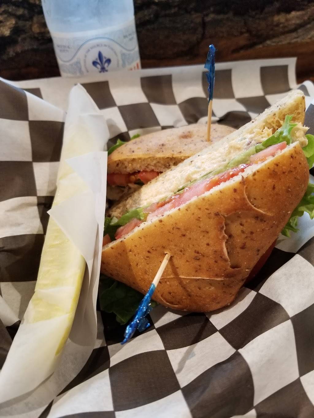 The Salted Fry | restaurant | 342 Dora Drawdy Way, Mt Dora, FL 32757, USA | 3527203755 OR +1 352-720-3755