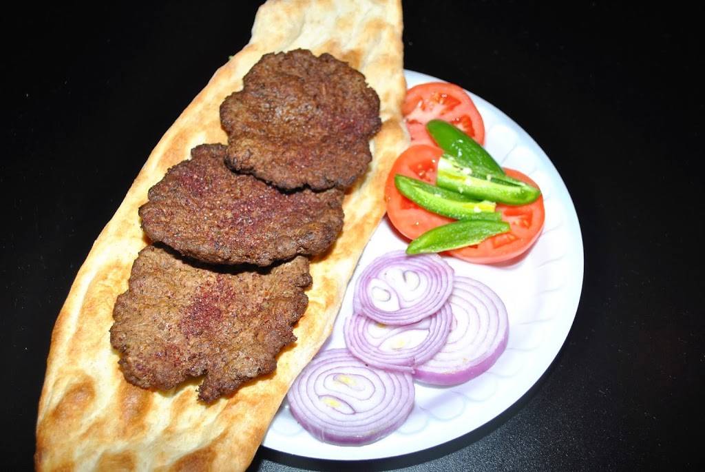 Kabob Corner | restaurant | 10893 Main St, Fairfax, VA 22030, USA | 7032186911 OR +1 703-218-6911