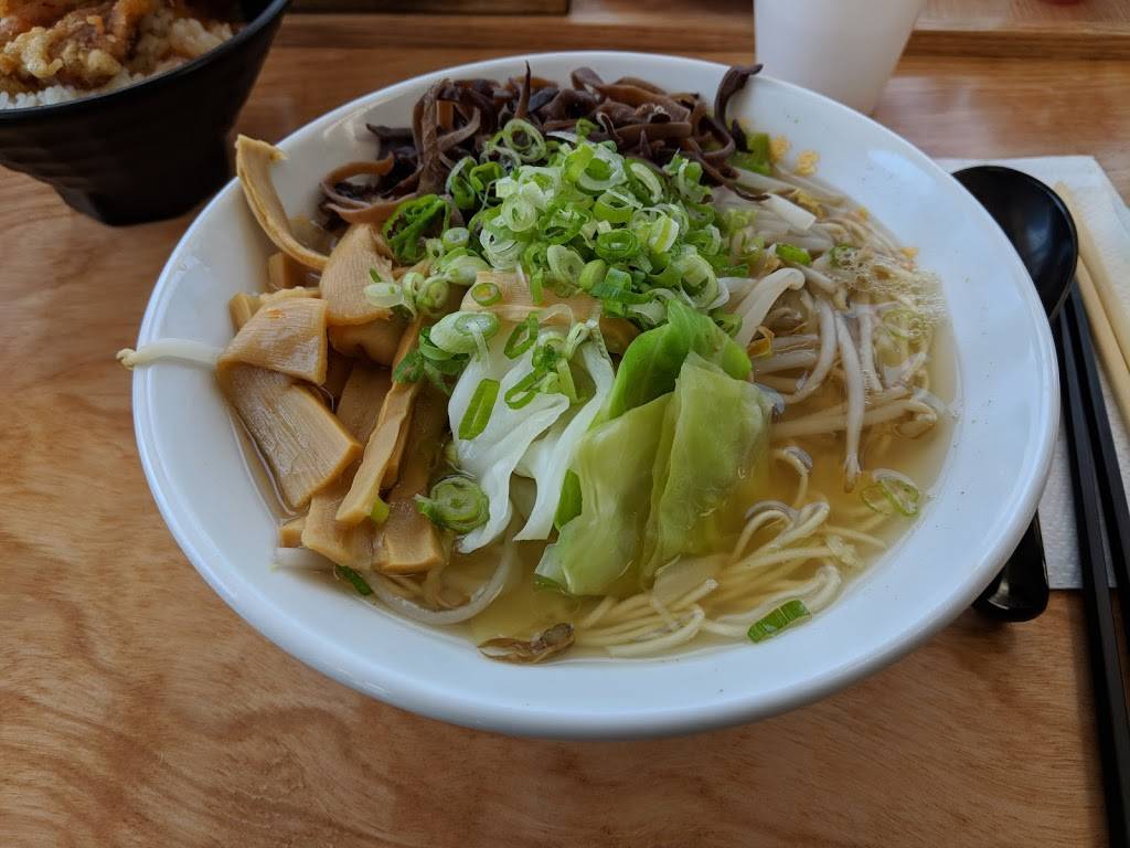 Hakata Ikkousha | restaurant | 22611 Lake Forest Dr #C1, Lake Forest, CA 92630, USA | 9492151047 OR +1 949-215-1047