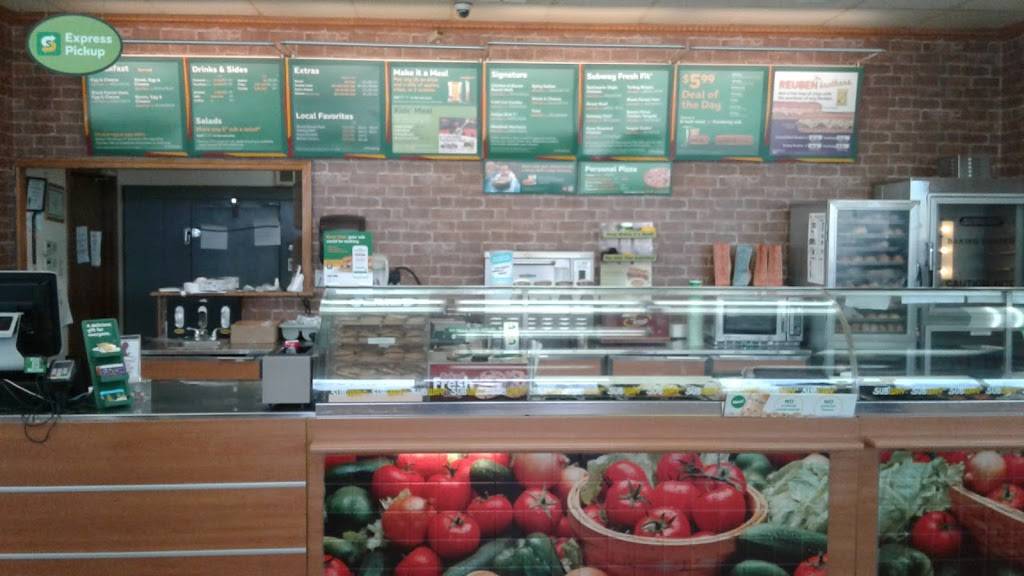 Subway | restaurant | 600 Factory Outlet Dr, Arcadia, LA 71001, USA | 3182632001 OR +1 318-263-2001
