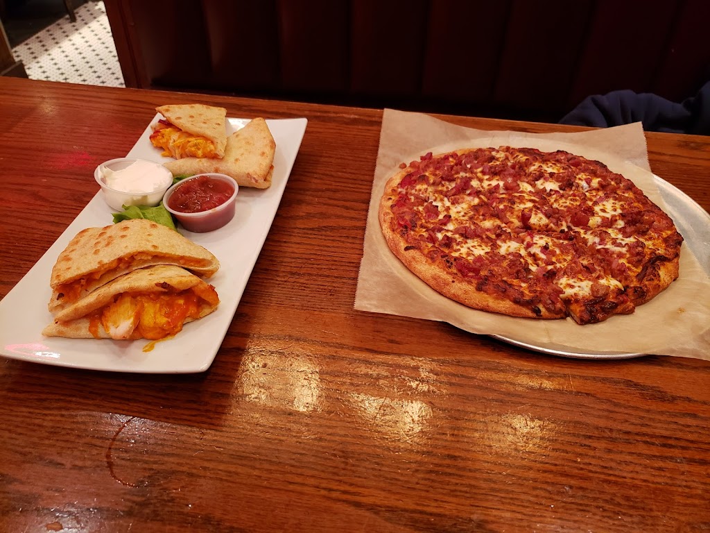 UNO Pizzeria & Grill | restaurant | 432 Columbus Ave, New York, NY 10024, USA | 2125954700 OR +1 212-595-4700