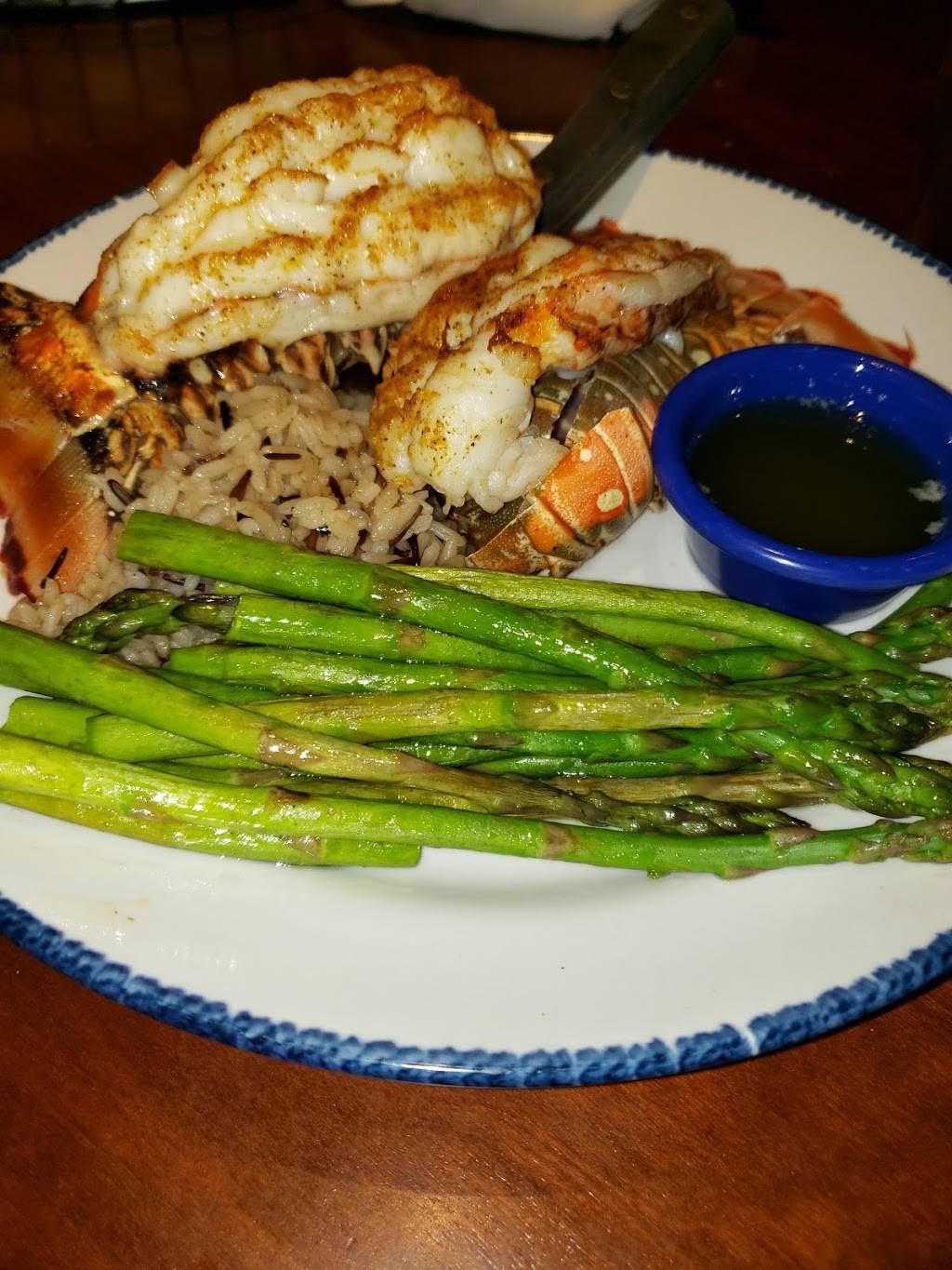 Red Lobster | restaurant | 2944 Interstate 45 N, Conroe, TX 77303, USA | 9367567391 OR +1 936-756-7391