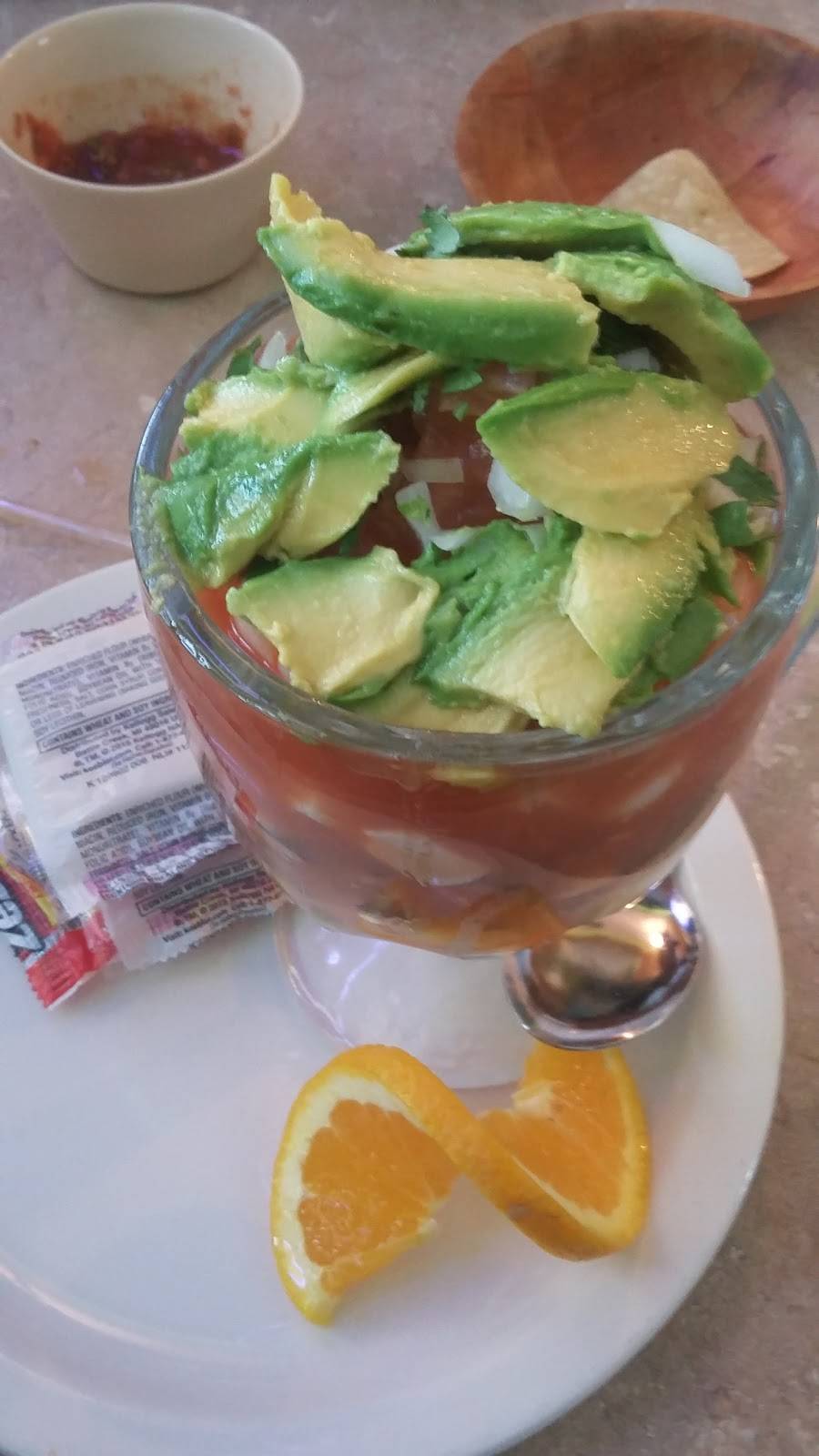 Los Portales | restaurant | 1313 N Waterman Ave, San Bernardino, CA 92404, USA | 9098882544 OR +1 909-888-2544