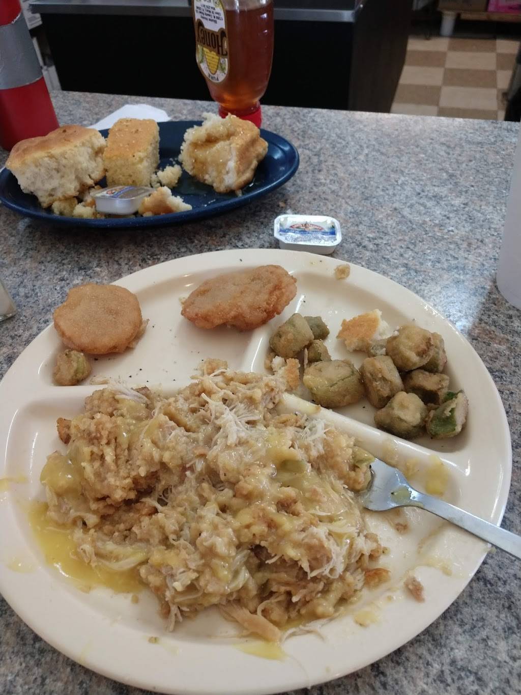 Everybodys Restaurant | restaurant | 35 US-90, Baldwin, FL 32234, USA | 9042669458 OR +1 904-266-9458