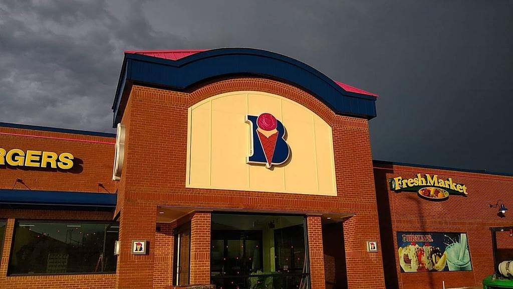 Braums Ice Cream and Burger Restaurant | restaurant | 8909 Benbrook Blvd, Benbrook, TX 76126, USA | 8172497736 OR +1 817-249-7736