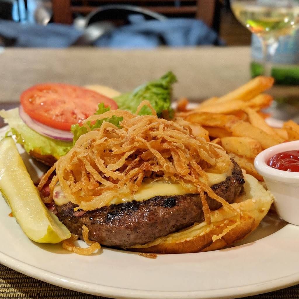 Palm | restaurant | Central Terminal Area, Jamaica, NY 11430, USA | 7187514798 OR +1 718-751-4798